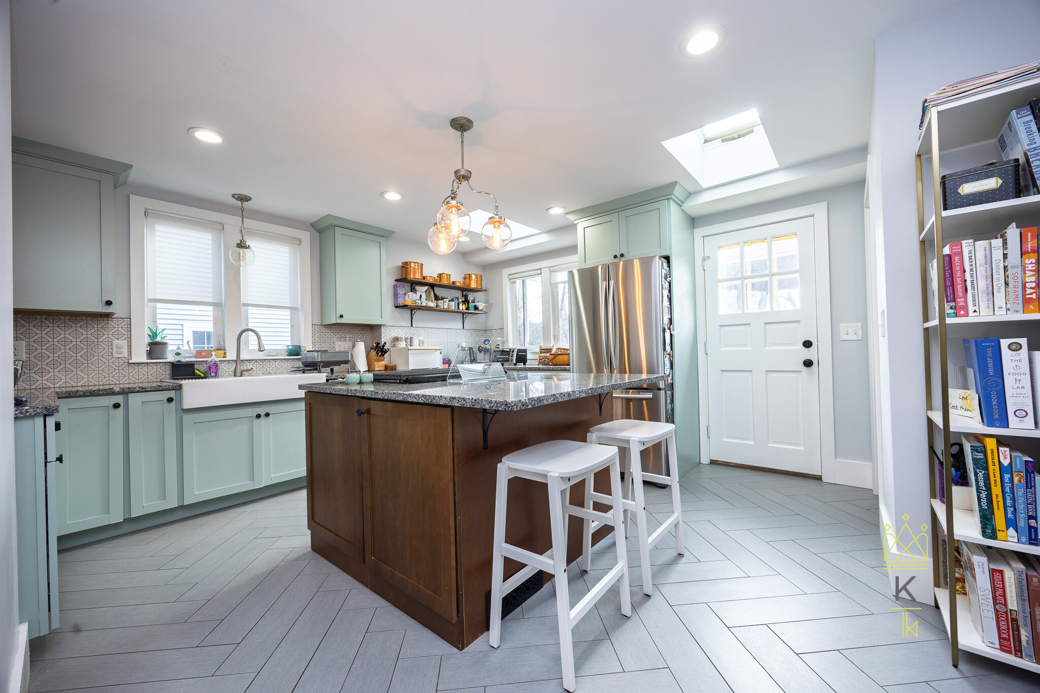 2 bed, 1.5 bath apartment for rent at 15 Massachusetts Ave Unit 15, Natick — photo 8 of 33