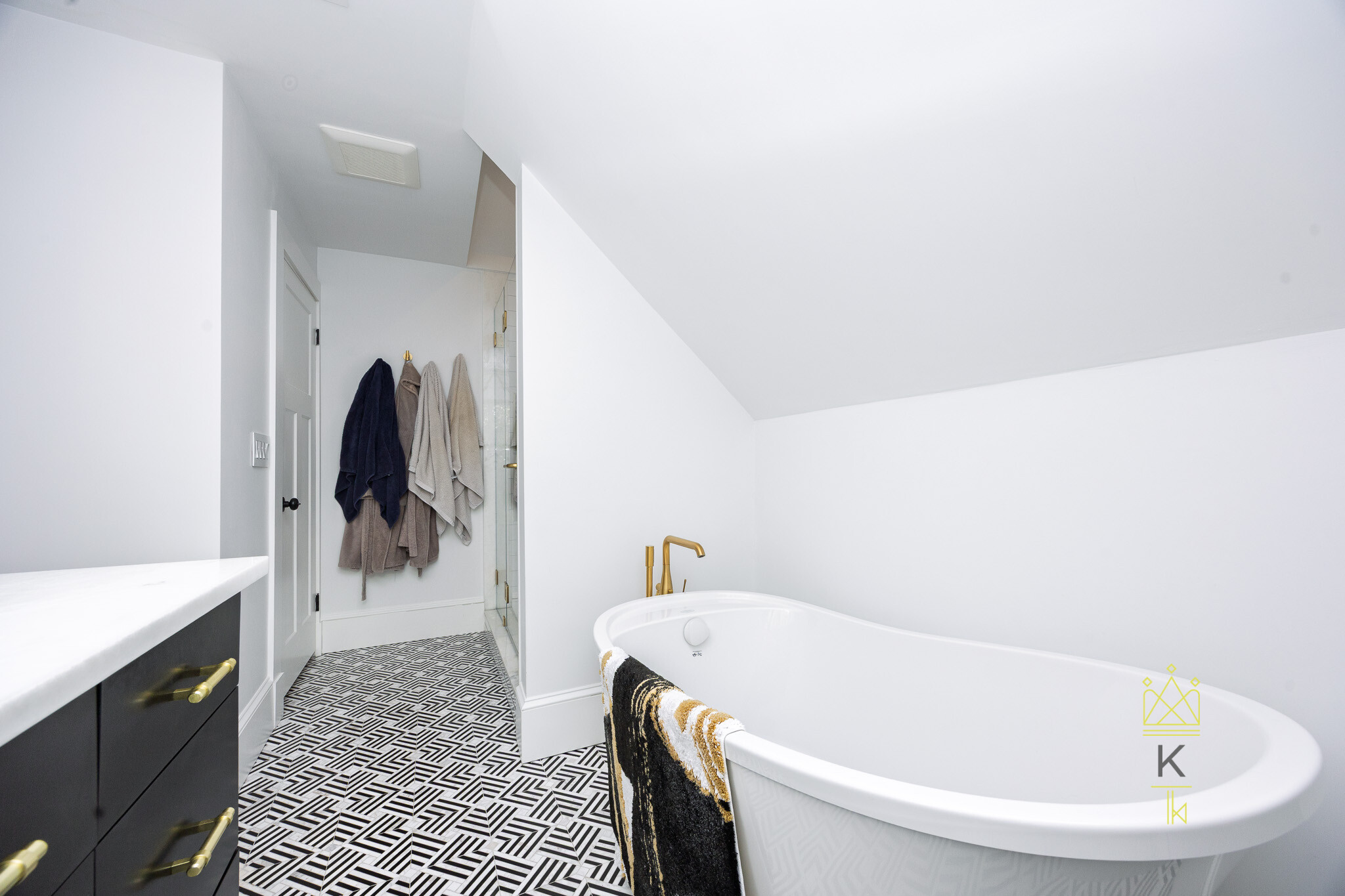2 bed, 1.5 bath apartment for rent at 15 Massachusetts Ave Unit 15, Natick — photo 20 of 33