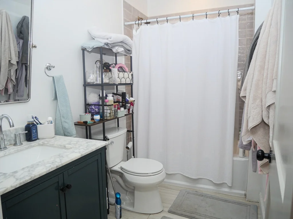 3 bed, 2 bath apartment for rent at 15 Maywood Unit 1, Roxbury — photo 12 of 12