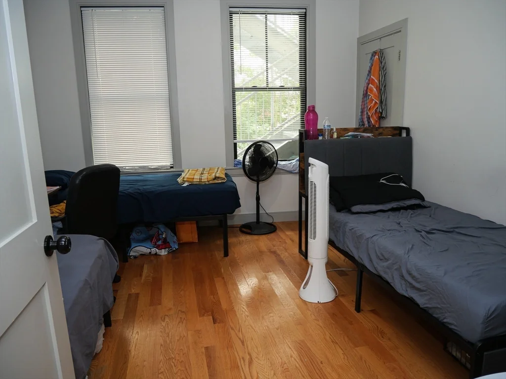 3 bed, 2 bath apartment for rent at 15 Maywood Unit 2, Roxbury — photo 5 of 8