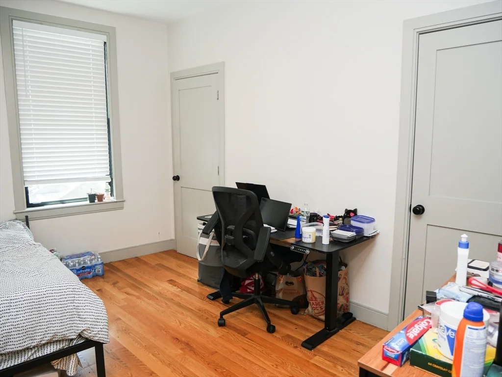 3 bed, 2 bath apartment for rent at 15 Maywood Unit 3, Roxbury — photo 8 of 11