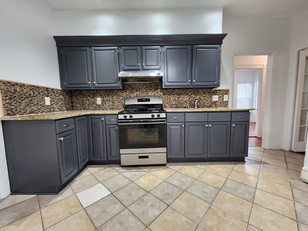 2 bed, 1 bath apartment for rent at 15 Mclellan St Unit 1, Dorchester — photo 2 of 13