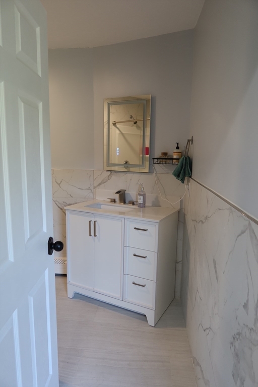 2 bed, 2 bath apartment for rent at 15 Melcher St Unit A2, Plainville — photo 12 of 26