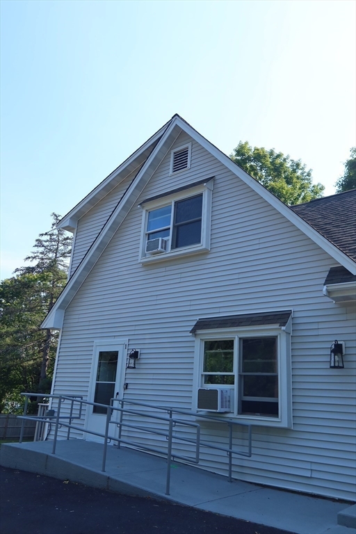 2 bed, 2 bath apartment for rent at 15 Melcher St Unit A2, Plainville — photo 3 of 26