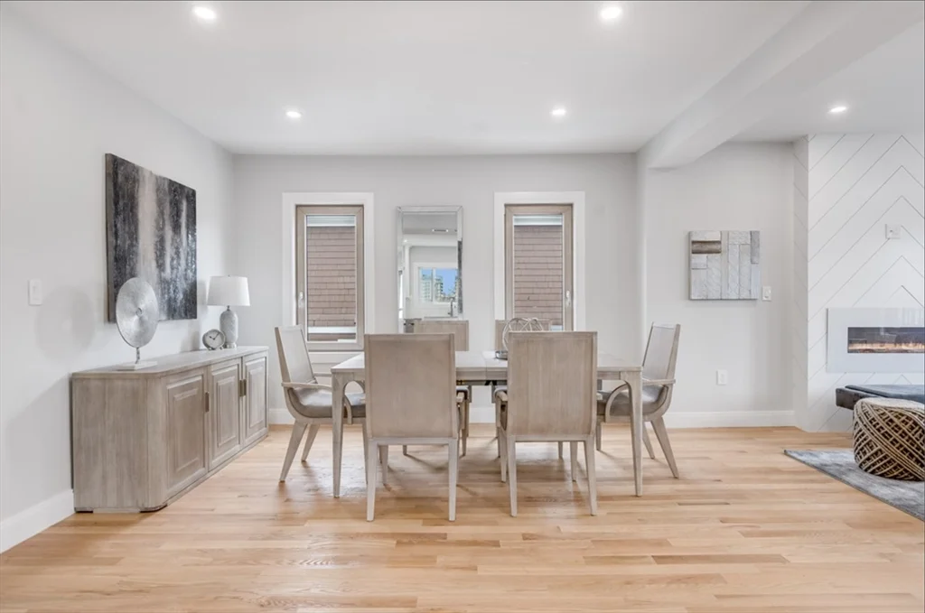 3 bed, 3 bath apartment for rent at 15 Melville Unit 15, Ten Hills — photo 14 of 17
