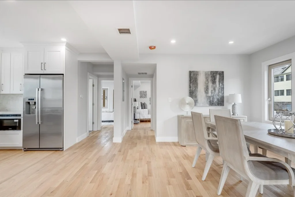 3 bed, 3 bath apartment for rent at 15 Melville Unit 15, Ten Hills — photo 8 of 17