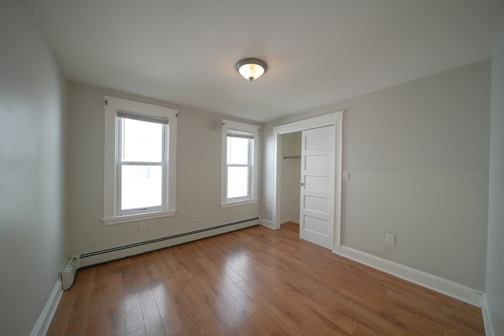 2 bed, 1 bath apartment for rent at 15 Merrymount Unit 1, Quincy — photo 14 of 23