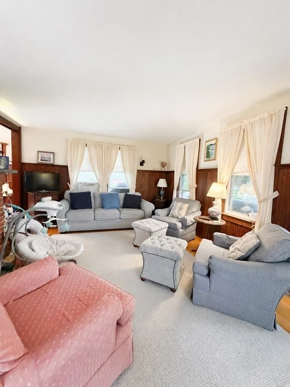 4 bed, 2 bath apartment for rent at 15 Michael Ave, East Braintree — photo 8 of 9