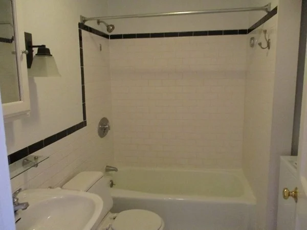 2 bed, 1 bath apartment for rent at 15 Milford St Unit 3, South End — photo 19 of 24