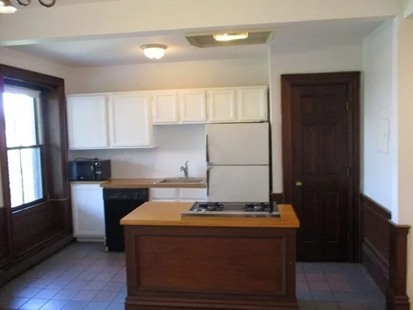 2 bed, 1 bath apartment for rent at 15 Milford St Unit 3, South End — photo 7 of 24
