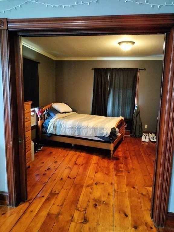 3 bed, 1 bath apartment for rent at 15 Millbrook St Unit 1, Worcester — photo 9 of 12