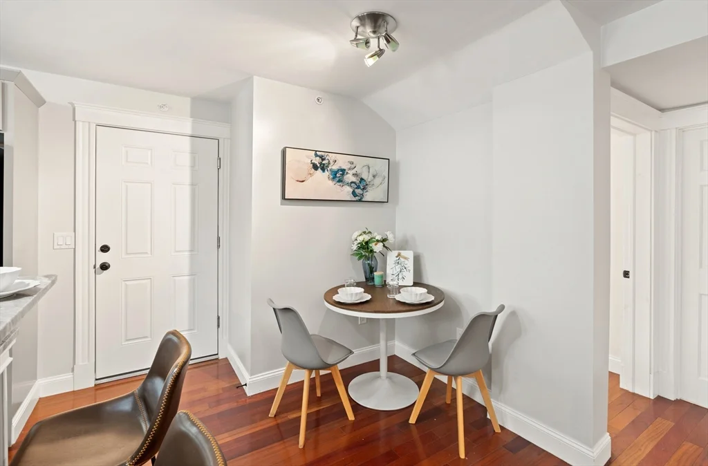 2 bed, 1 bath apartment for rent at 15 Millmont St Unit B, Roxbury — photo 12 of 31