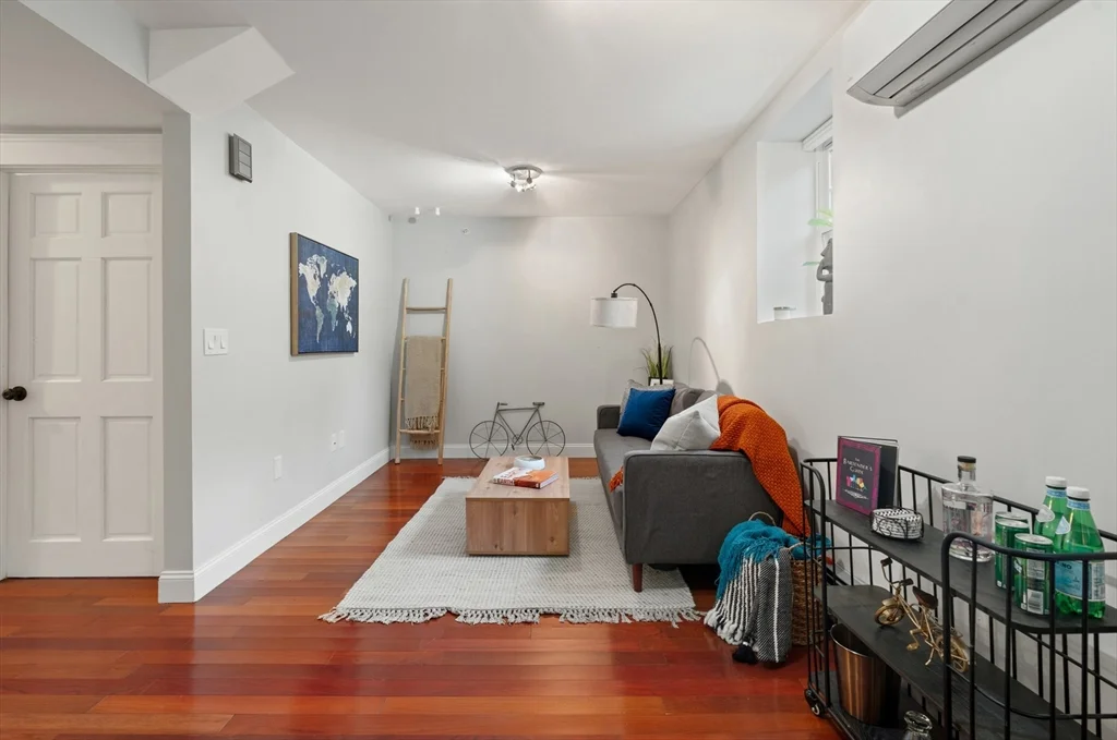 2 bed, 1 bath apartment for rent at 15 Millmont St Unit B, Roxbury — photo 18 of 31