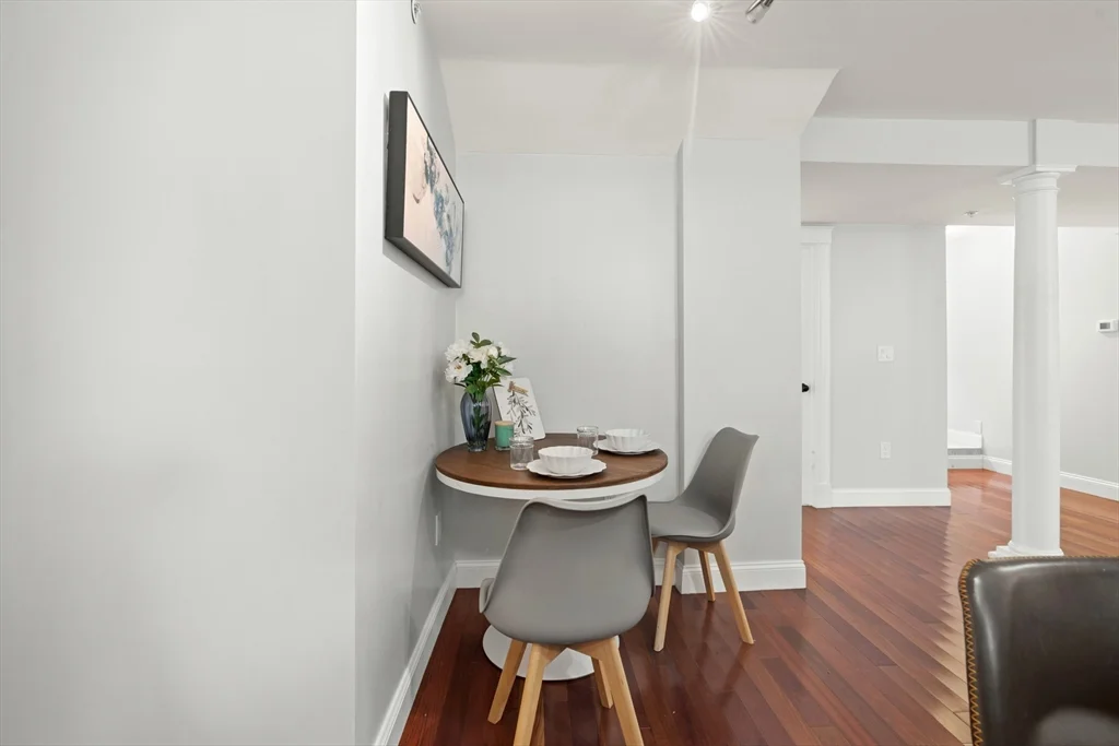 2 bed, 1 bath apartment for rent at 15 Millmont St Unit B, Roxbury — photo 13 of 31