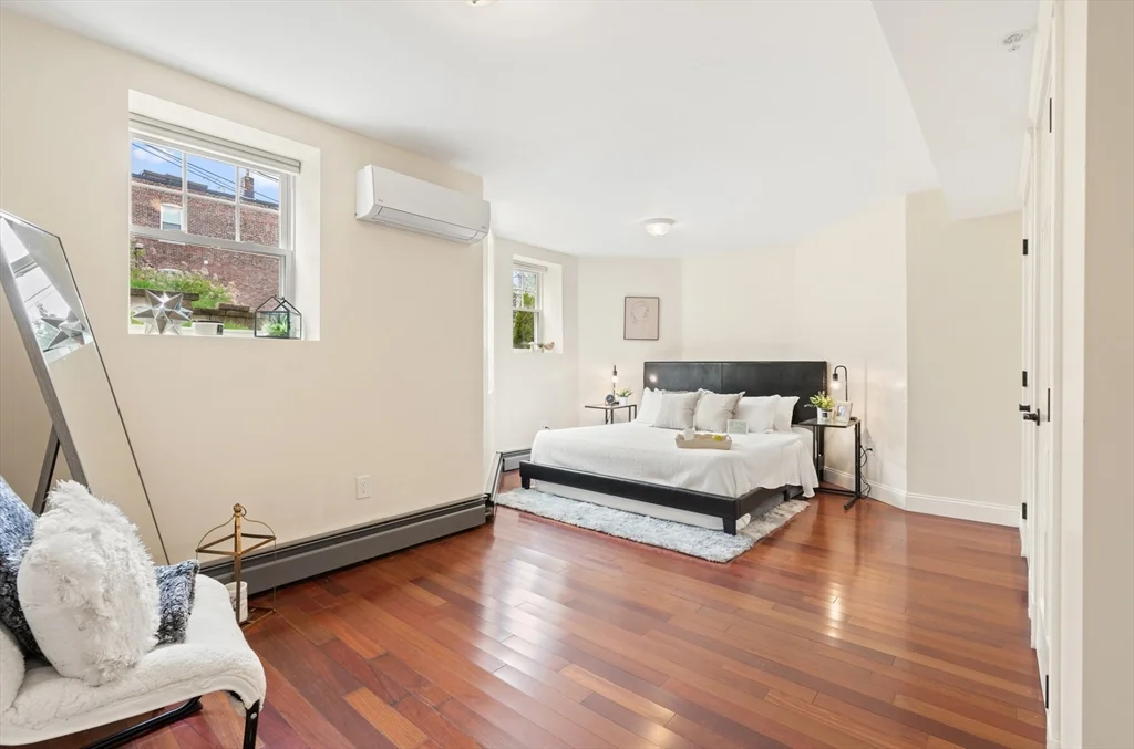 2 bed, 1 bath apartment for rent at 15 Millmont St Unit B, Roxbury — photo 21 of 31