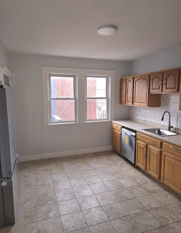 4 bed, 1 bath apartment for rent at 15 Mora St Unit 2, Dorchester — photo 3 of 19