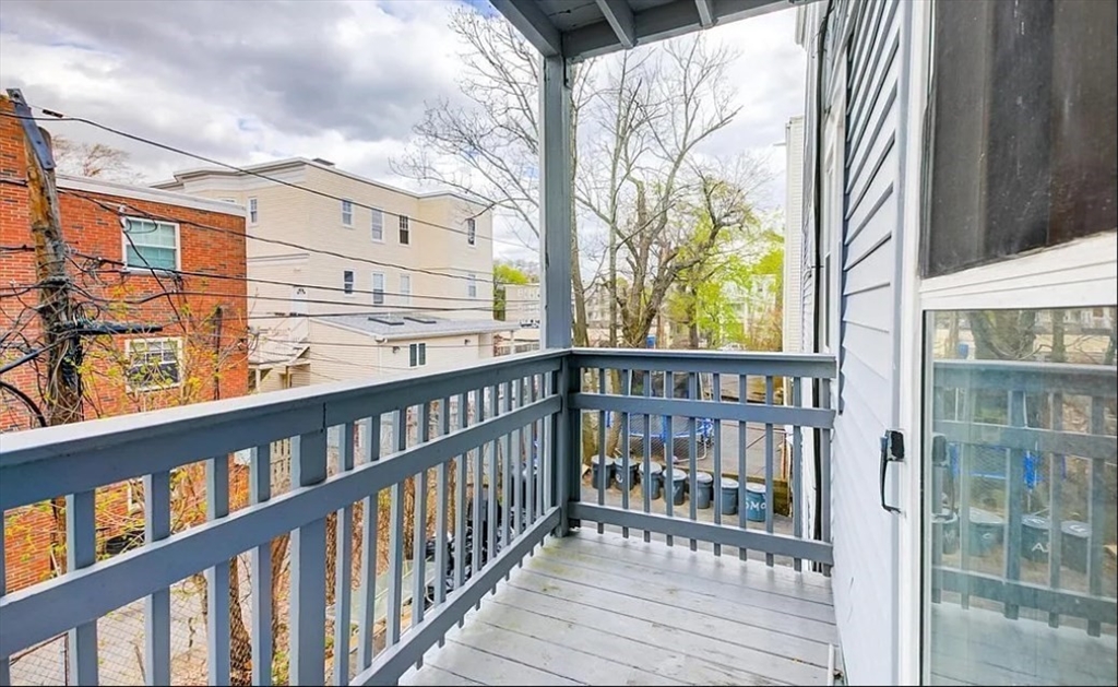 4 bed, 1 bath apartment for rent at 15 Mora St Unit 2, Dorchester — photo 10 of 19
