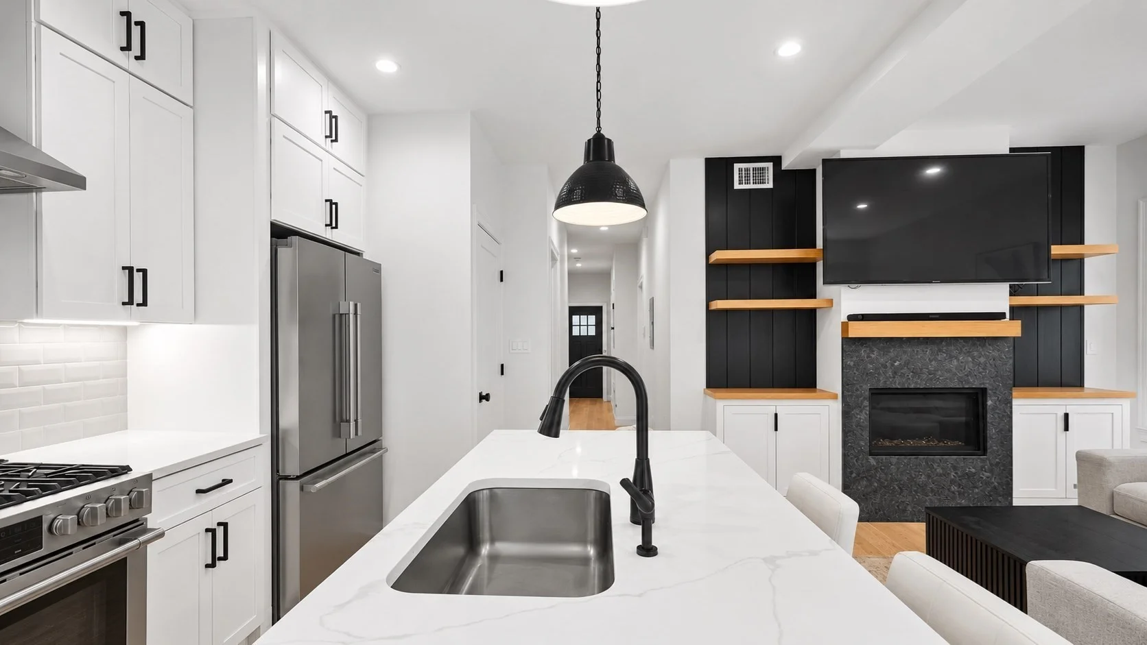 2 bed, 1 bath apartment for rent at 15 Morris St Unit 1, East Boston — photo 6 of 17