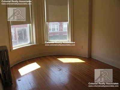 3 bed, 1 bath apartment for rent at 15 Mount Hood Rd Unit 13, Brighton — photo 10 of 14