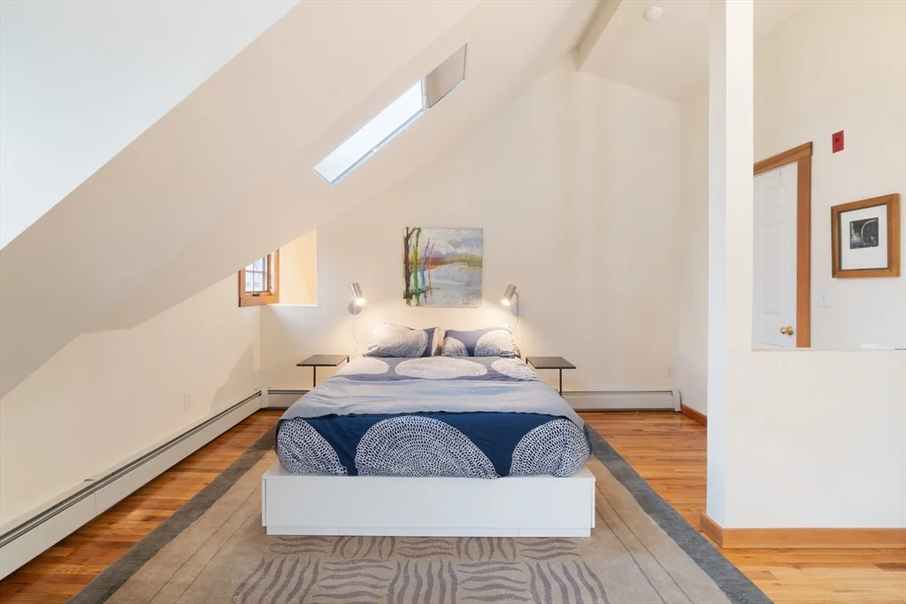 2 bed, 2 bath apartment for rent at 15 Mount Vernon St Unit 8, Neighborhood Nine — photo 14 of 23
