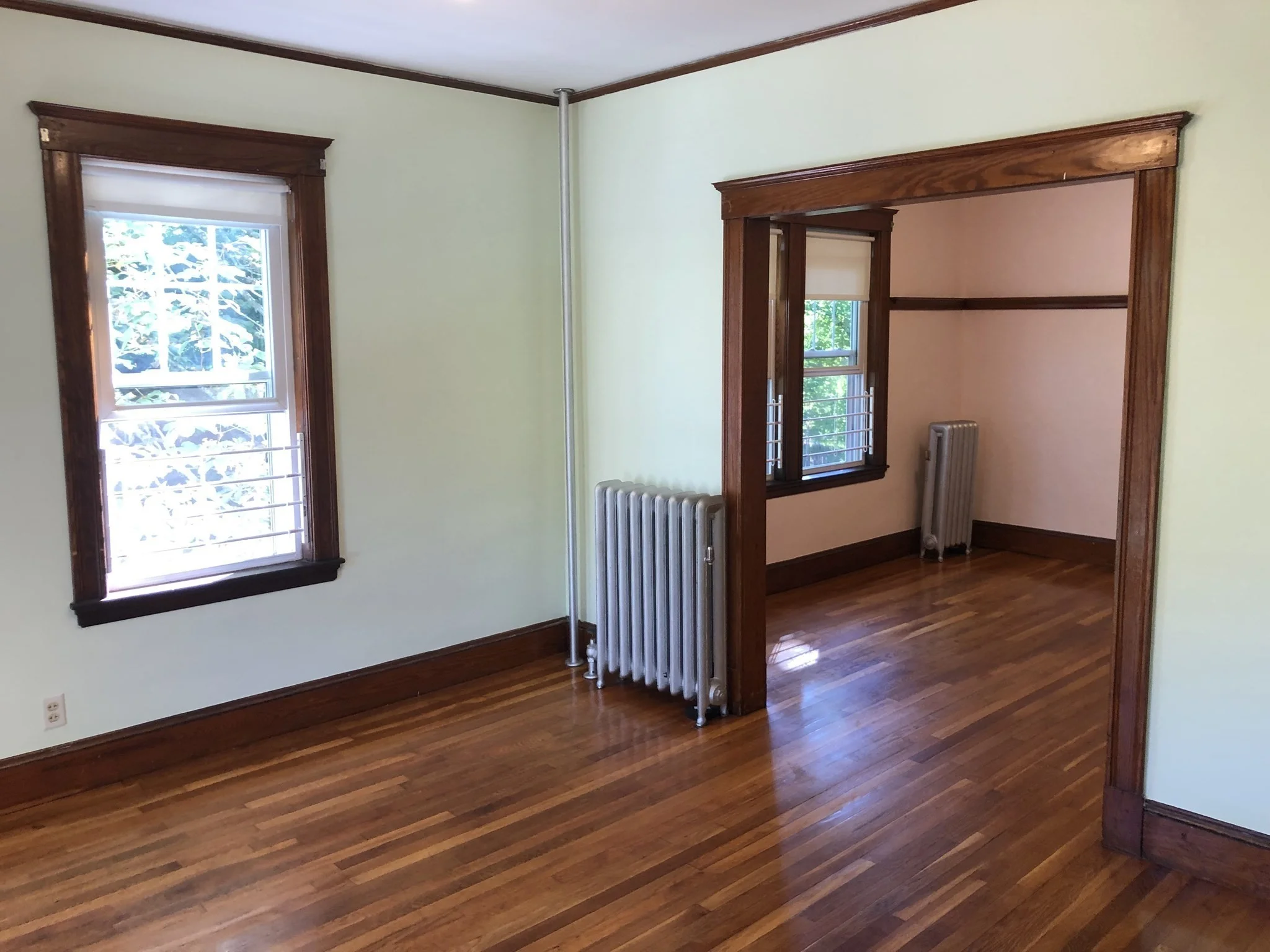 3 bed, 1 bath apartment for rent at 15 Mt Ash Unit 2, Hyde Park — photo 2 of 16