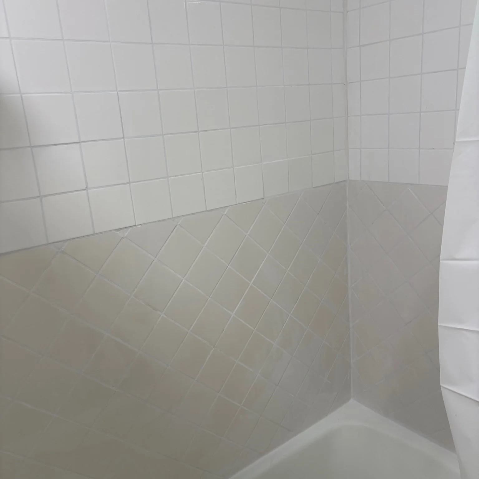 3 bed, 1 bath apartment for rent at 15 Mt Ash Unit 2, Hyde Park — photo 15 of 16