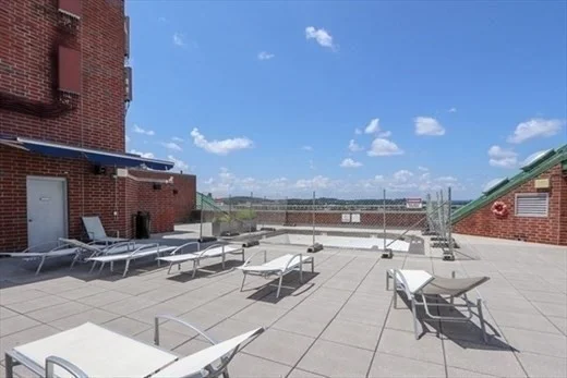 2 bed, 1 bath apartment for rent at 15 N Beacon St Unit 1004, Allston — photo 14 of 16