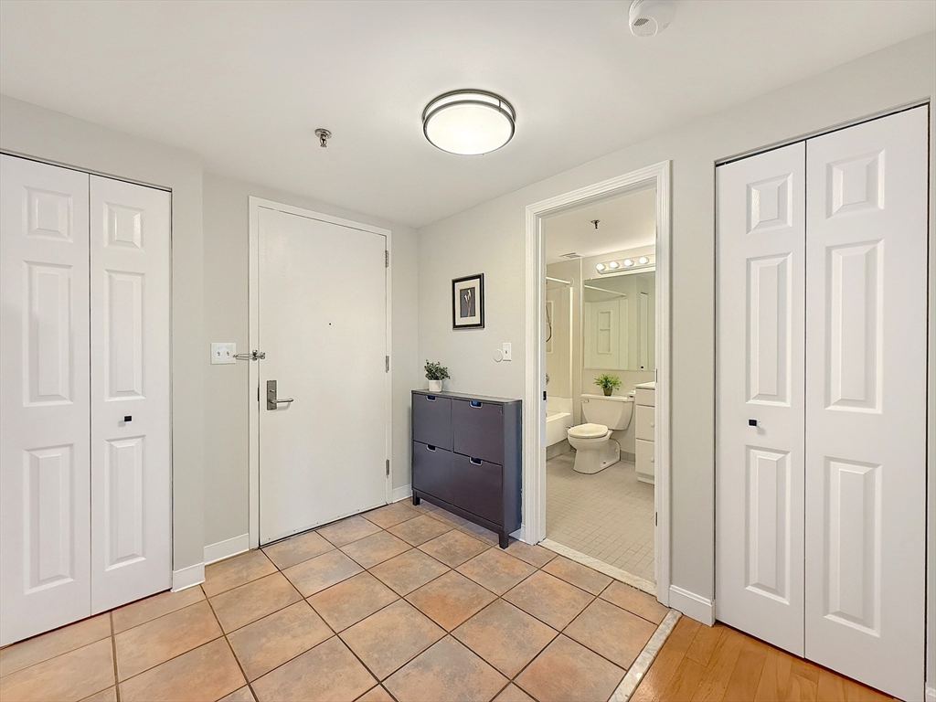 1 bed, 1 bath apartment for rent at 15 North Beacon St Unit 208, Allston — photo 14 of 24