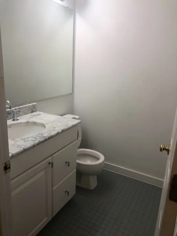 2 bed, 1 bath apartment for rent at 15 North Beacon St Unit 204, Allston — photo 2 of 23