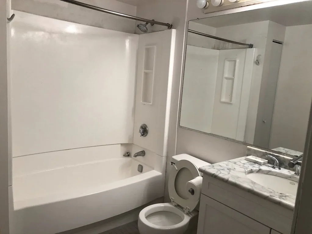 2 bed, 1 bath apartment for rent at 15 North Beacon St Unit 204, Allston — photo 18 of 23