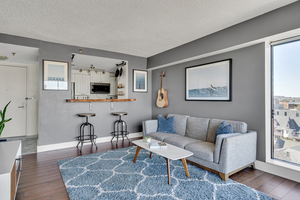 2 bed, 2 bath apartment for rent at 15 North Beacon St Unit 714, Allston — photo 4 of 27