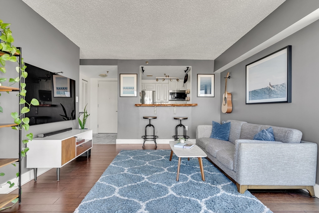 2 bed, 2 bath apartment for rent at 15 North Beacon St Unit 714, Allston — photo 5 of 27