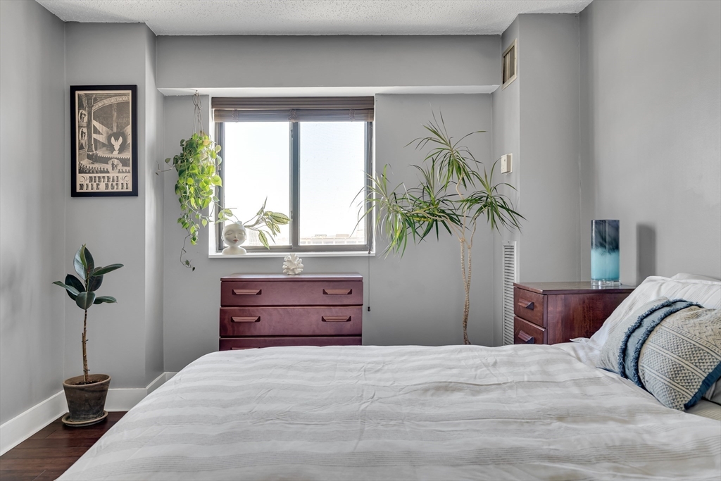 2 bed, 2 bath apartment for rent at 15 North Beacon St Unit 714, Allston — photo 12 of 27