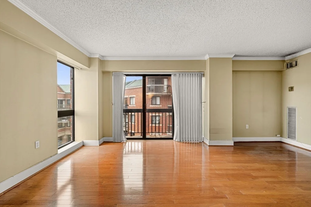 1 bed, 1 bath apartment for rent at 15 North Beacon St Unit 405, Allston — photo 3 of 18