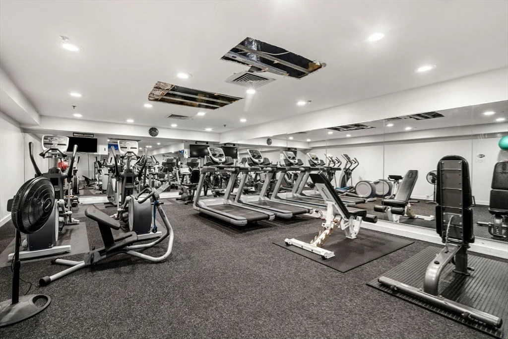 1 bed, 1 bath apartment for rent at 15 North Beacon St Unit 405, Allston — photo 16 of 18
