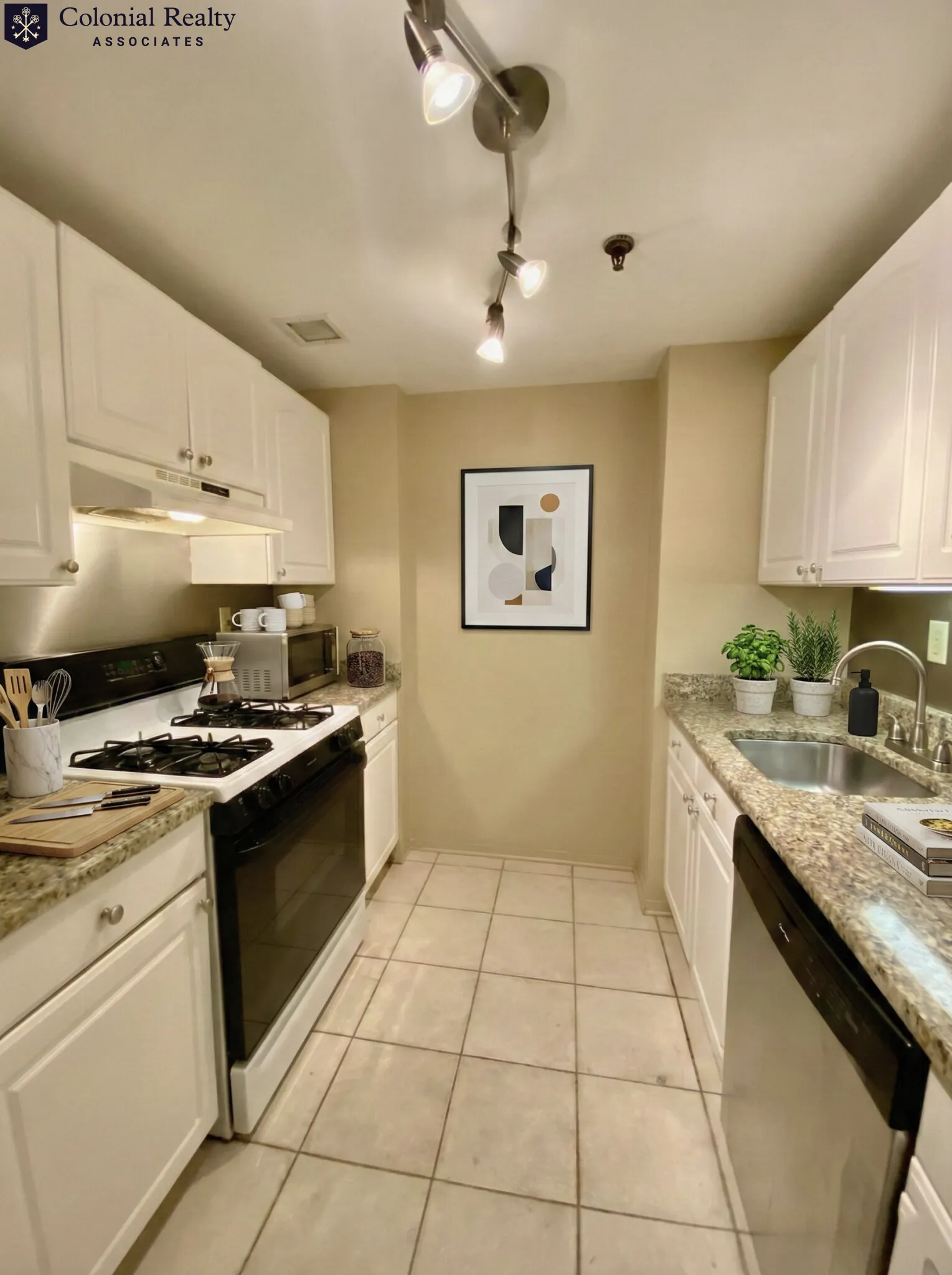 2 bed, 1.5 bath apartment for rent at 15 North Beacon St Unit 703, Allston — photo 3 of 27