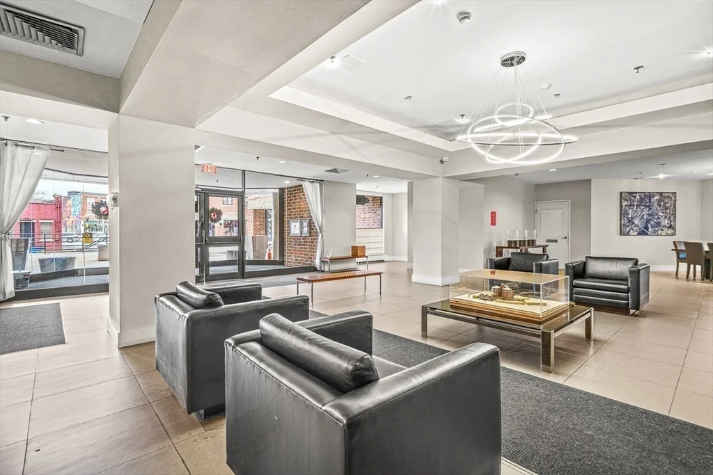 2 bed, 1 bath apartment for rent at 15 North Beacon St Unit 708, Allston — photo 16 of 18