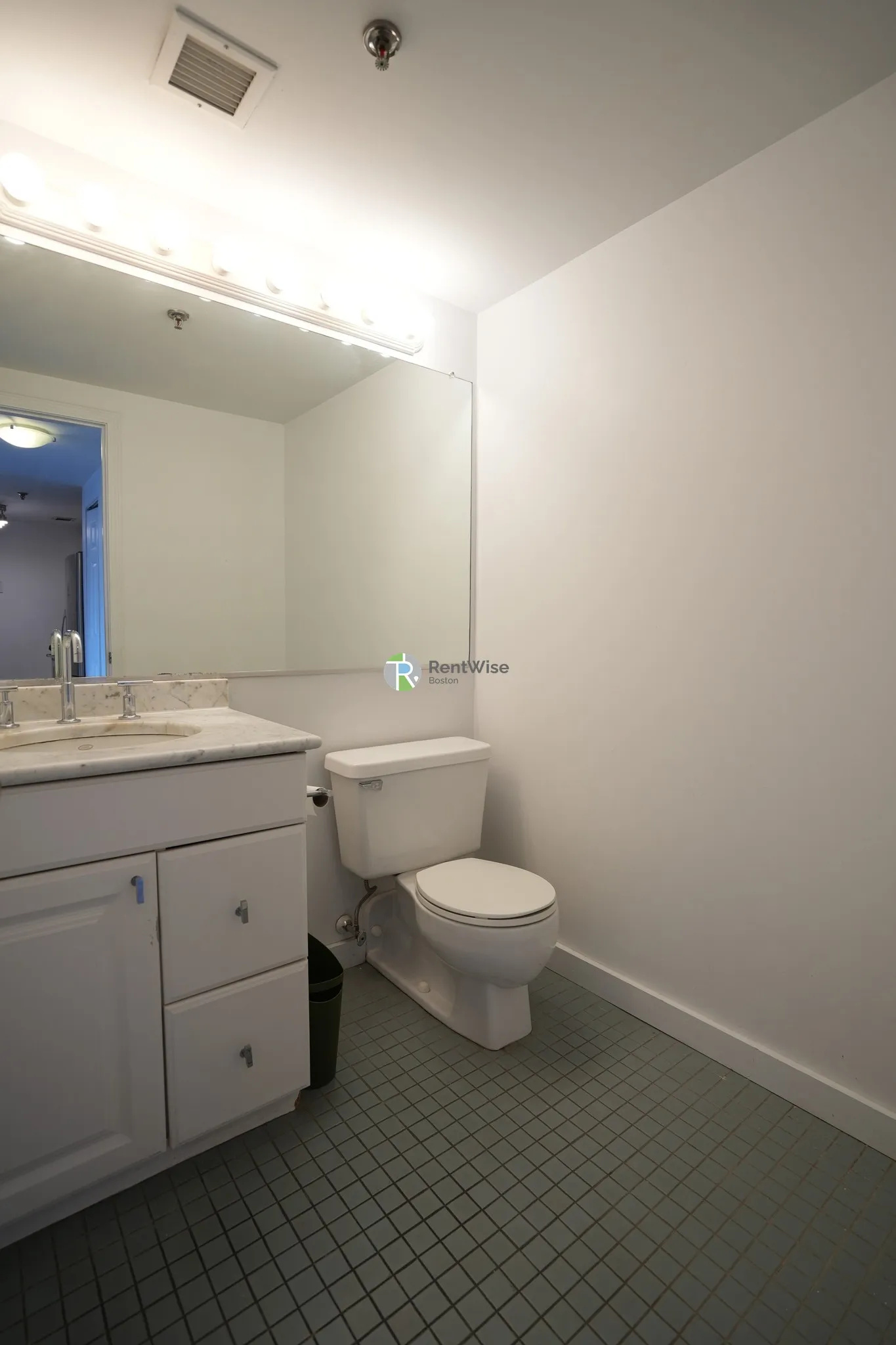2 bed, 1.5 bath apartment for rent at 15 North Beacon St Unit 709, Allston — photo 5 of 58