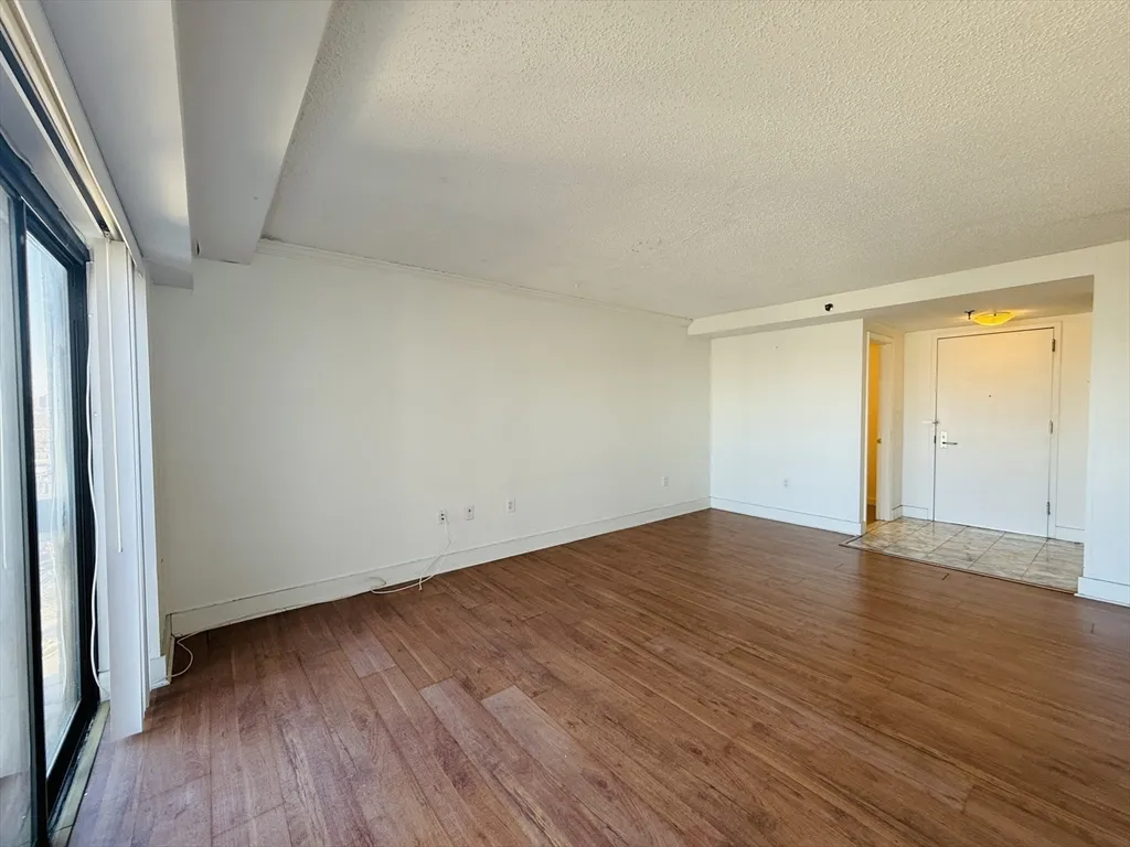 2 bed, 1.5 bath apartment for rent at 15 North Beacon St Unit 801, Allston — photo 3 of 25