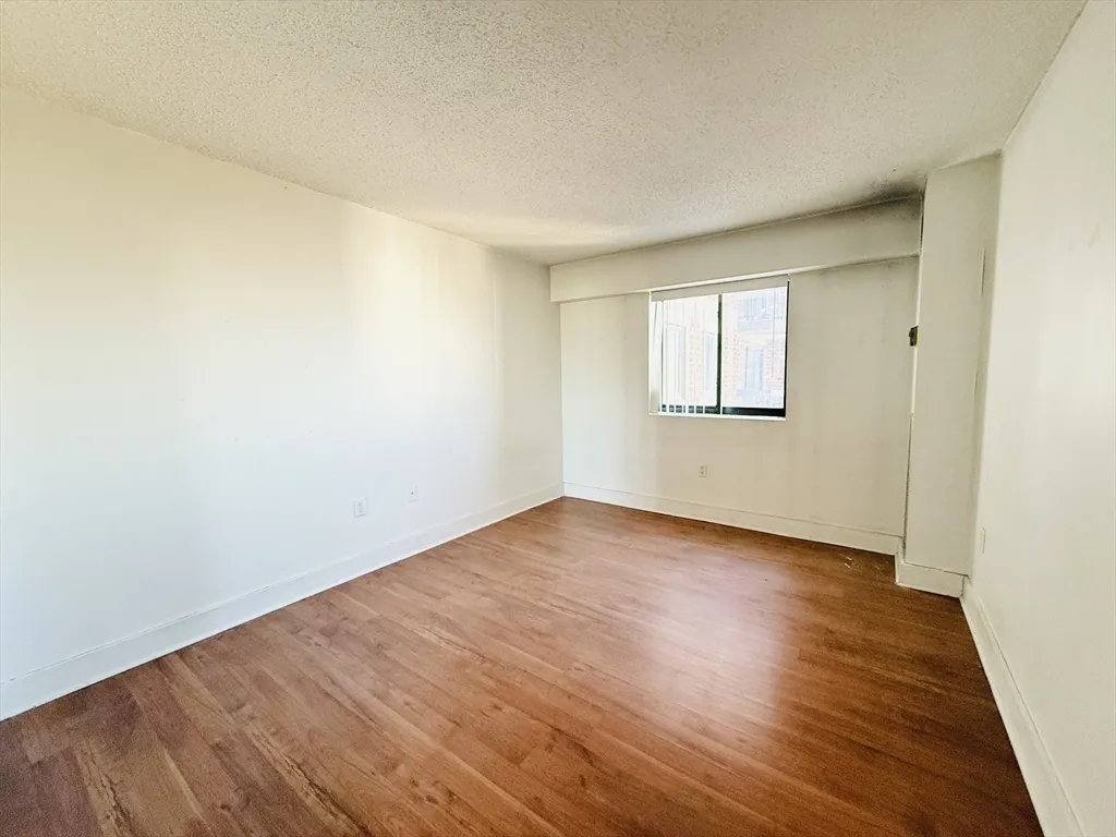 2 bed, 1.5 bath apartment for rent at 15 North Beacon St Unit 801, Allston — photo 11 of 25