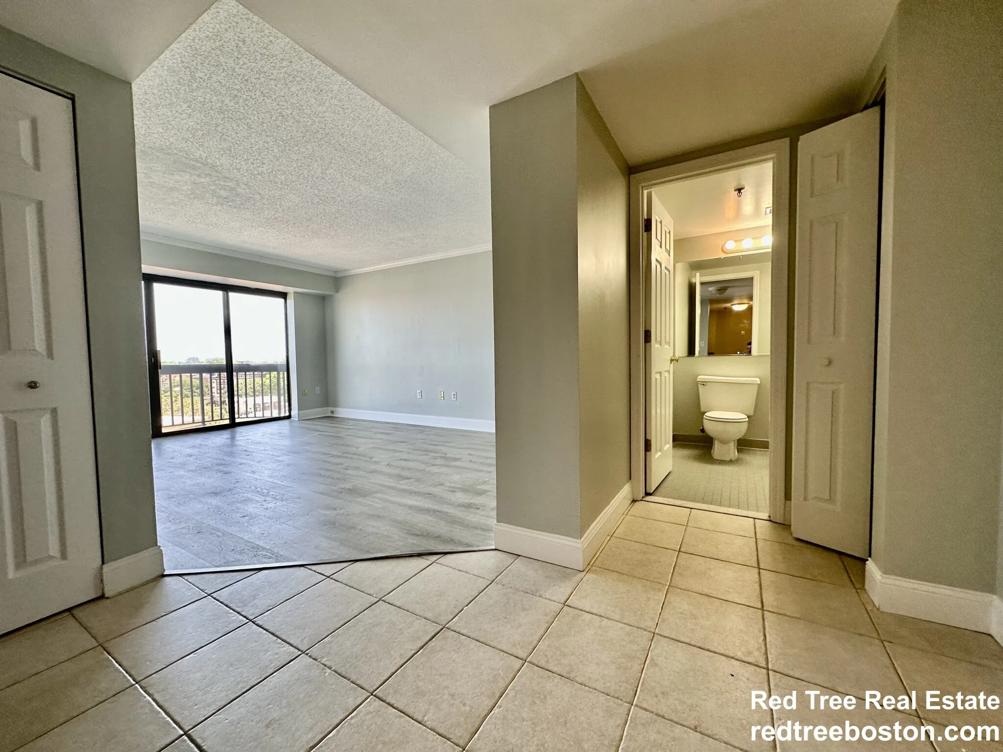 2 bed, 1.5 bath apartment for rent at 15 North Beacon St Unit 803, Allston — photo 1 of 25
