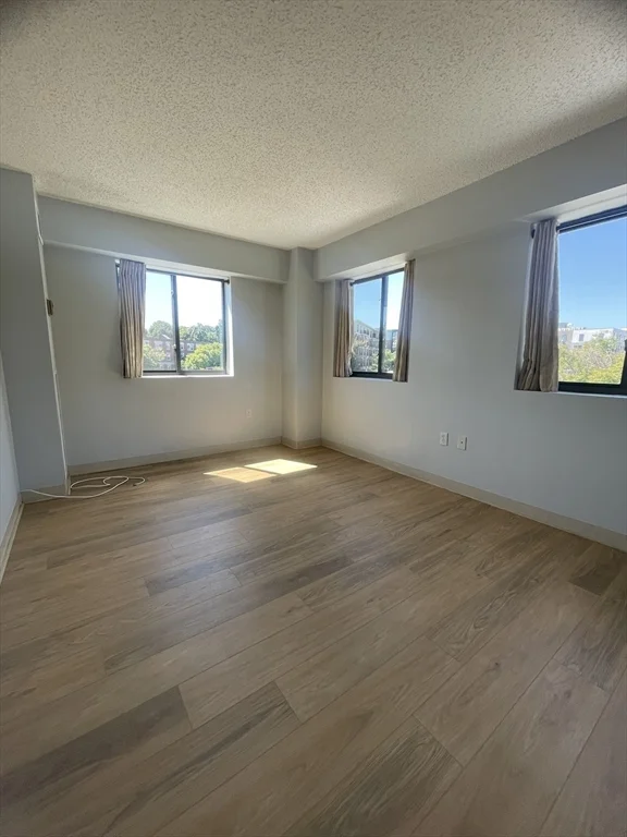 2 bed, 1 bath apartment for rent at 15 North Beacon Unit 317, Allston — photo 11 of 15
