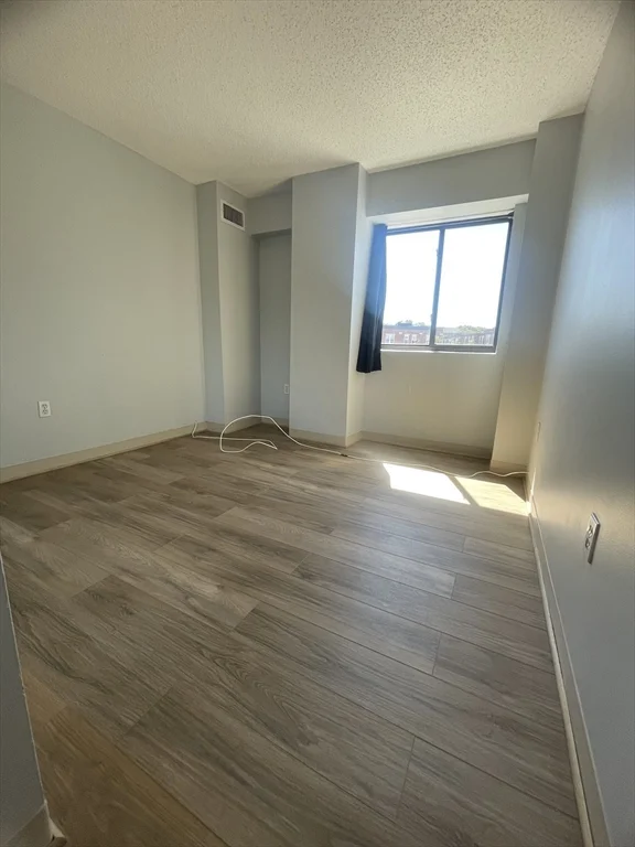 2 bed, 1 bath apartment for rent at 15 North Beacon Unit 317, Allston — photo 12 of 15
