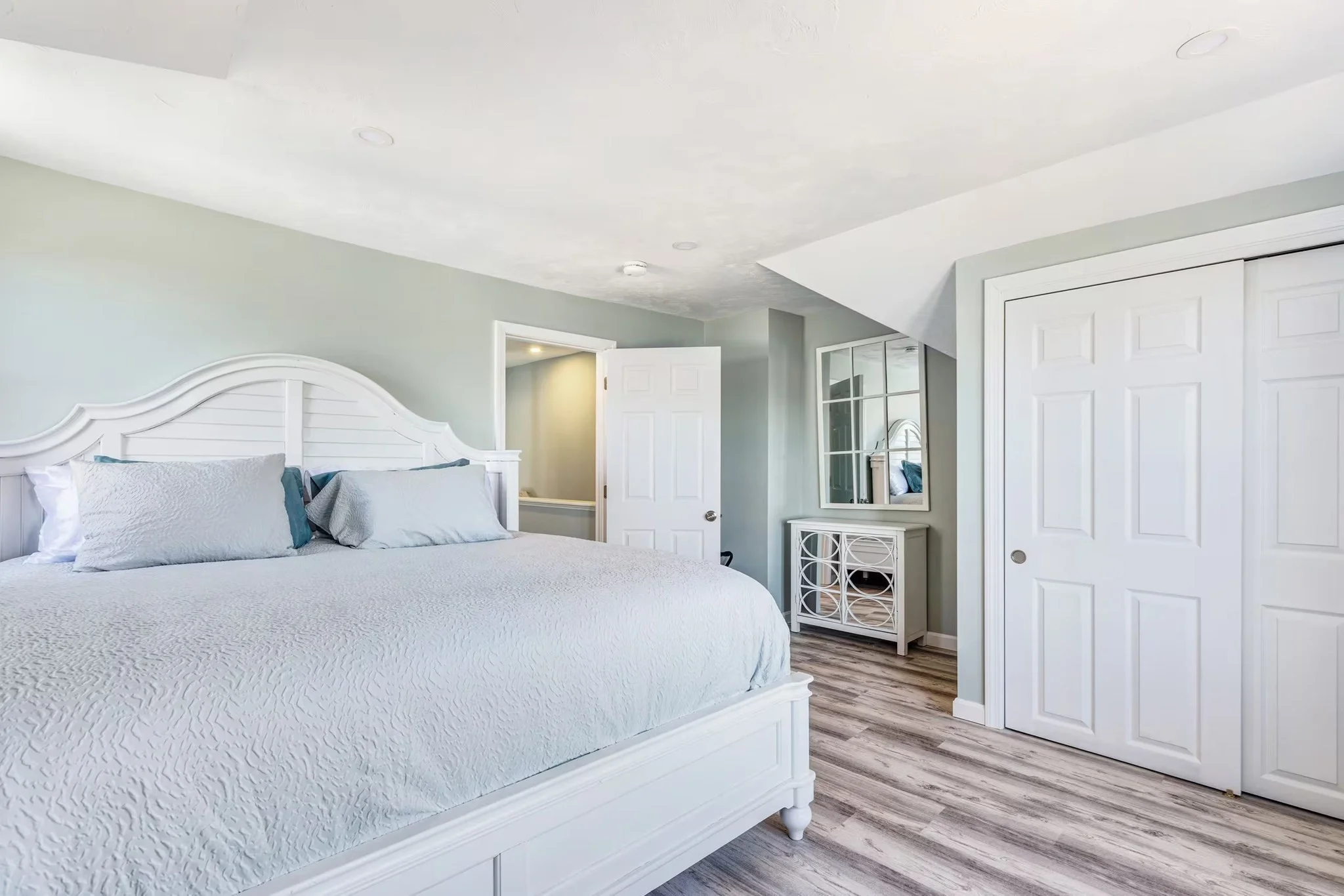 3 bed, 2 bath apartment for rent at 15 North Water St Unit B, Onset — photo 15 of 19