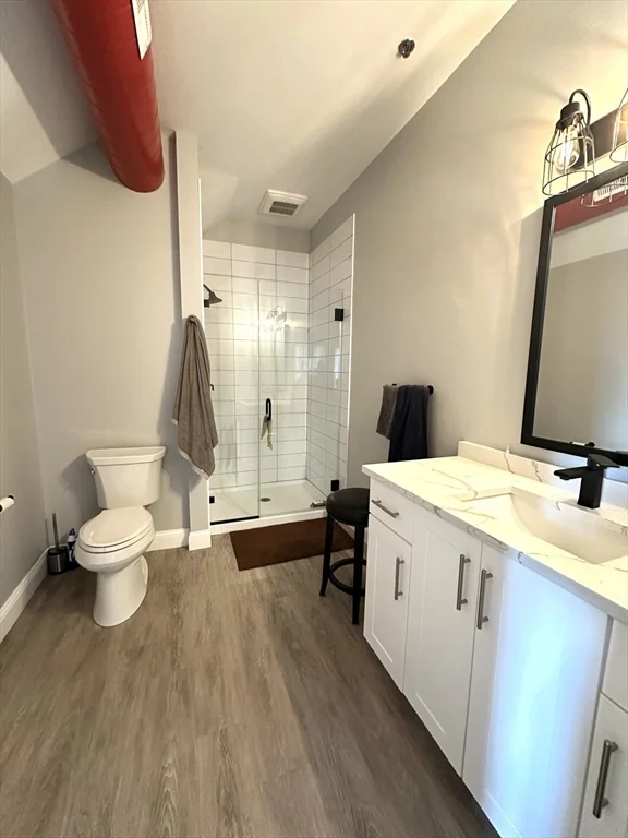 1 bed, 1 bath apartment for rent at 15 Oak Unit 201, Needham — photo 2 of 9