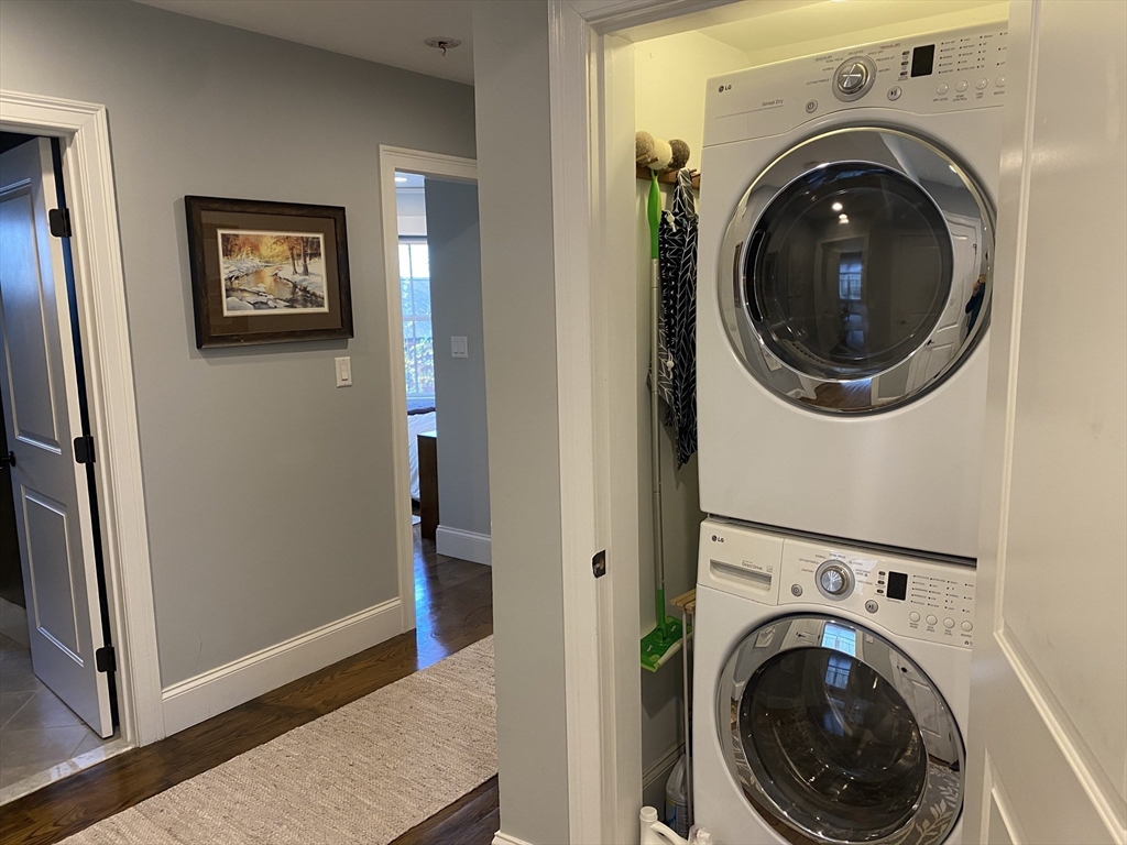 2 bed, 2 bath apartment for rent at 15 Oakdale Unit 1, Jamaica Plain — photo 25 of 29