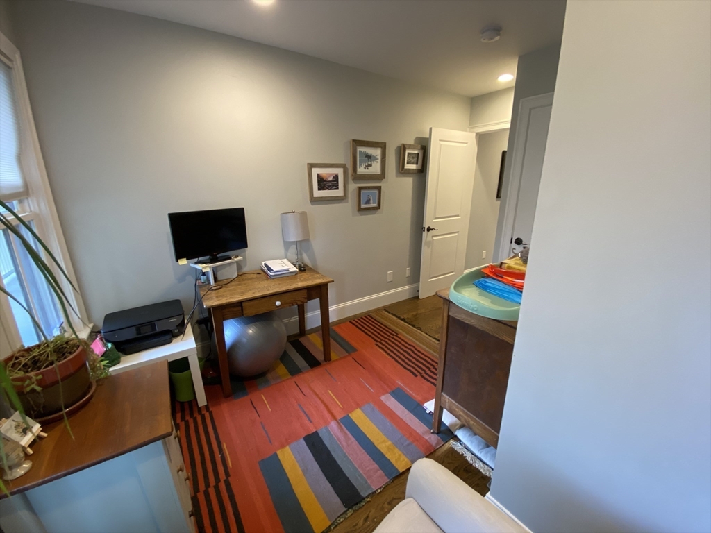 2 bed, 2 bath apartment for rent at 15 Oakdale Unit 1, Jamaica Plain — photo 20 of 29