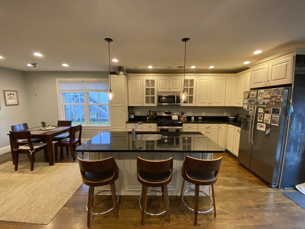 2 bed, 2 bath apartment for rent at 15 Oakdale Unit 1, Jamaica Plain — photo 11 of 29