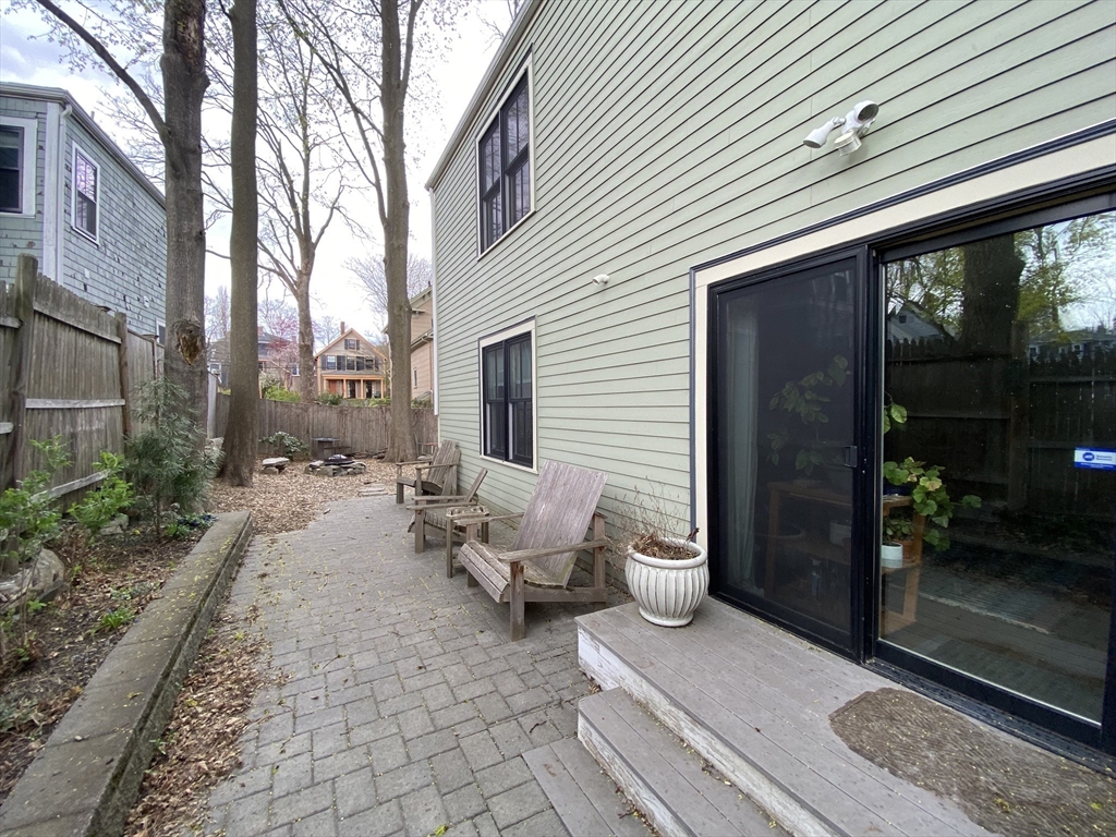 2 bed, 2 bath apartment for rent at 15 Oakdale Unit 1, Jamaica Plain — photo 29 of 29