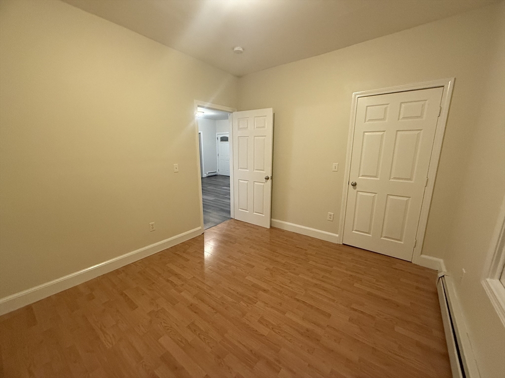 4 bed, 1 bath apartment for rent at 15 Oakes Ave Unit 1, Southbridge — photo 7 of 9